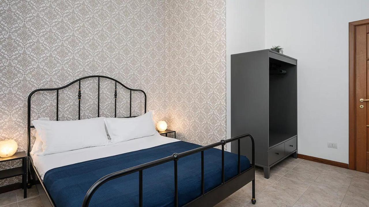 Blue City Paradise - Renovated Apt In Center Milan Apartamento Exterior foto